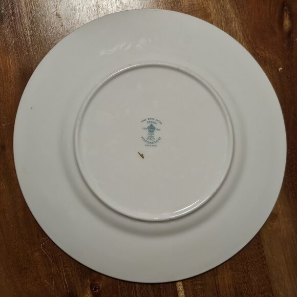 Crown Staffordshire Dresden Spray Salad Plate 8.5" rose floral bouquet - Picture 6 of 12